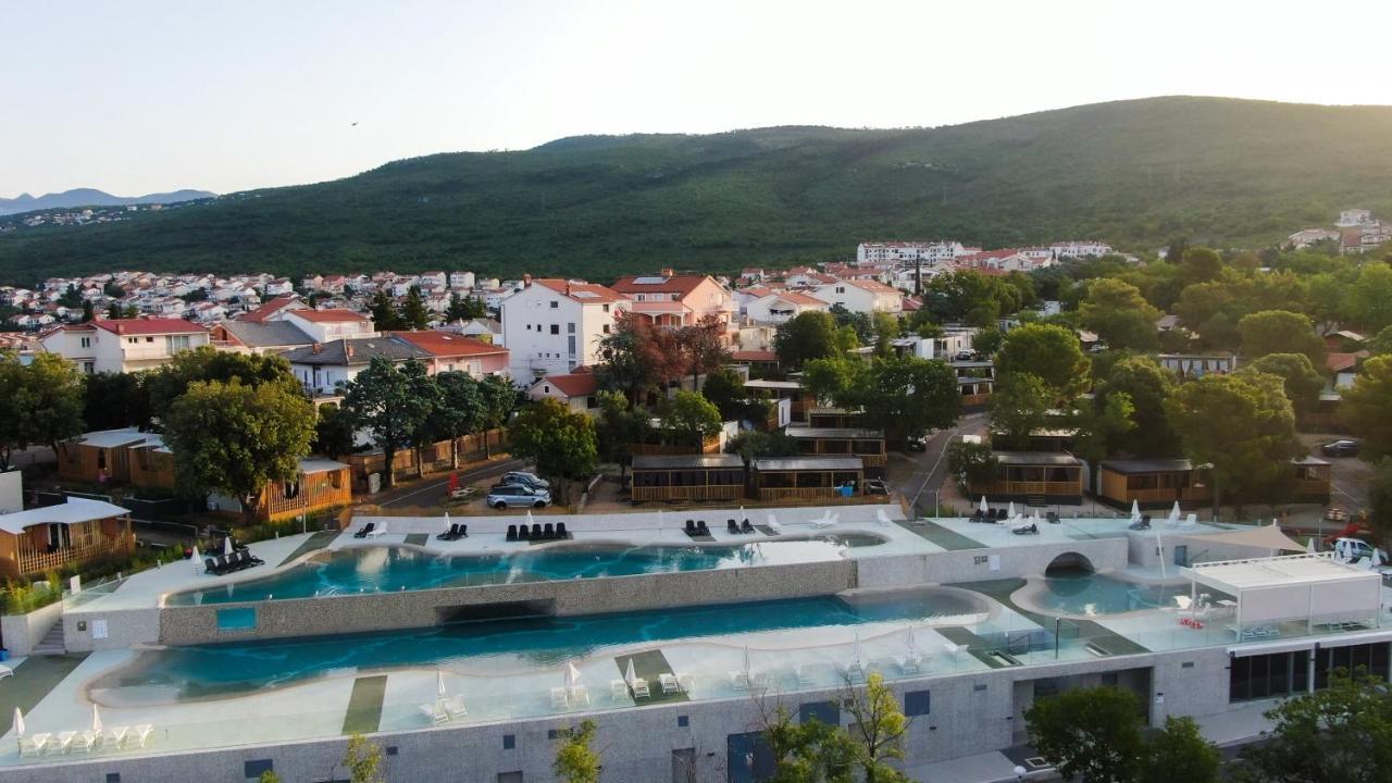 Mobile Homes Selce - Lighthouse Εξωτερικό φωτογραφία